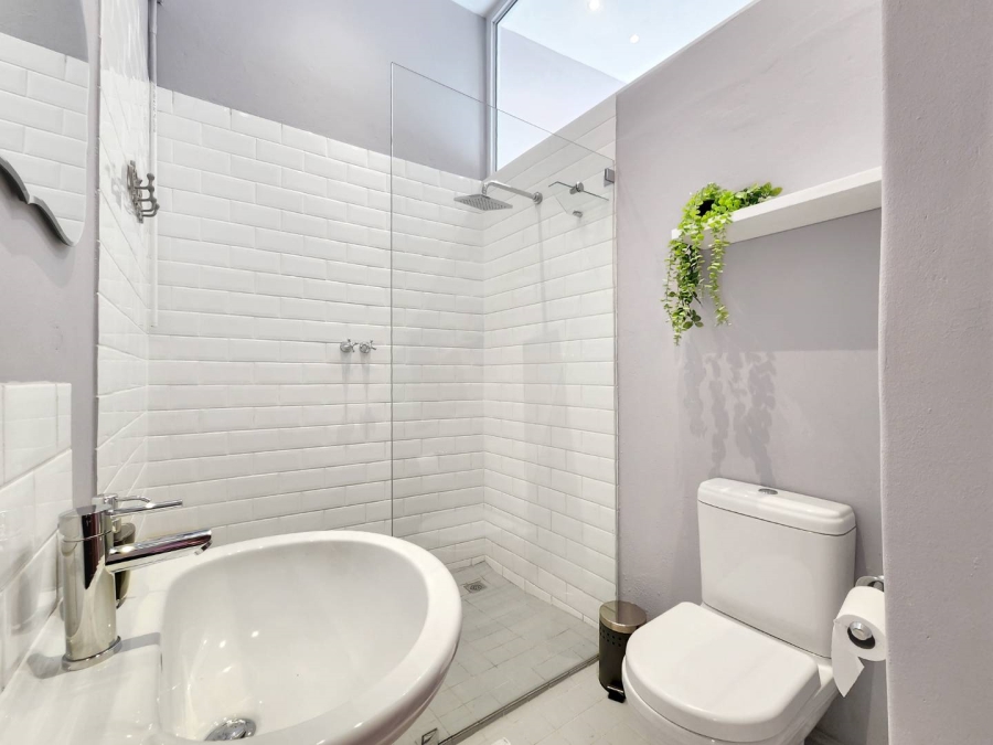 To Let 3 Bedroom Property for Rent in Cape Town City Centre Western Cape